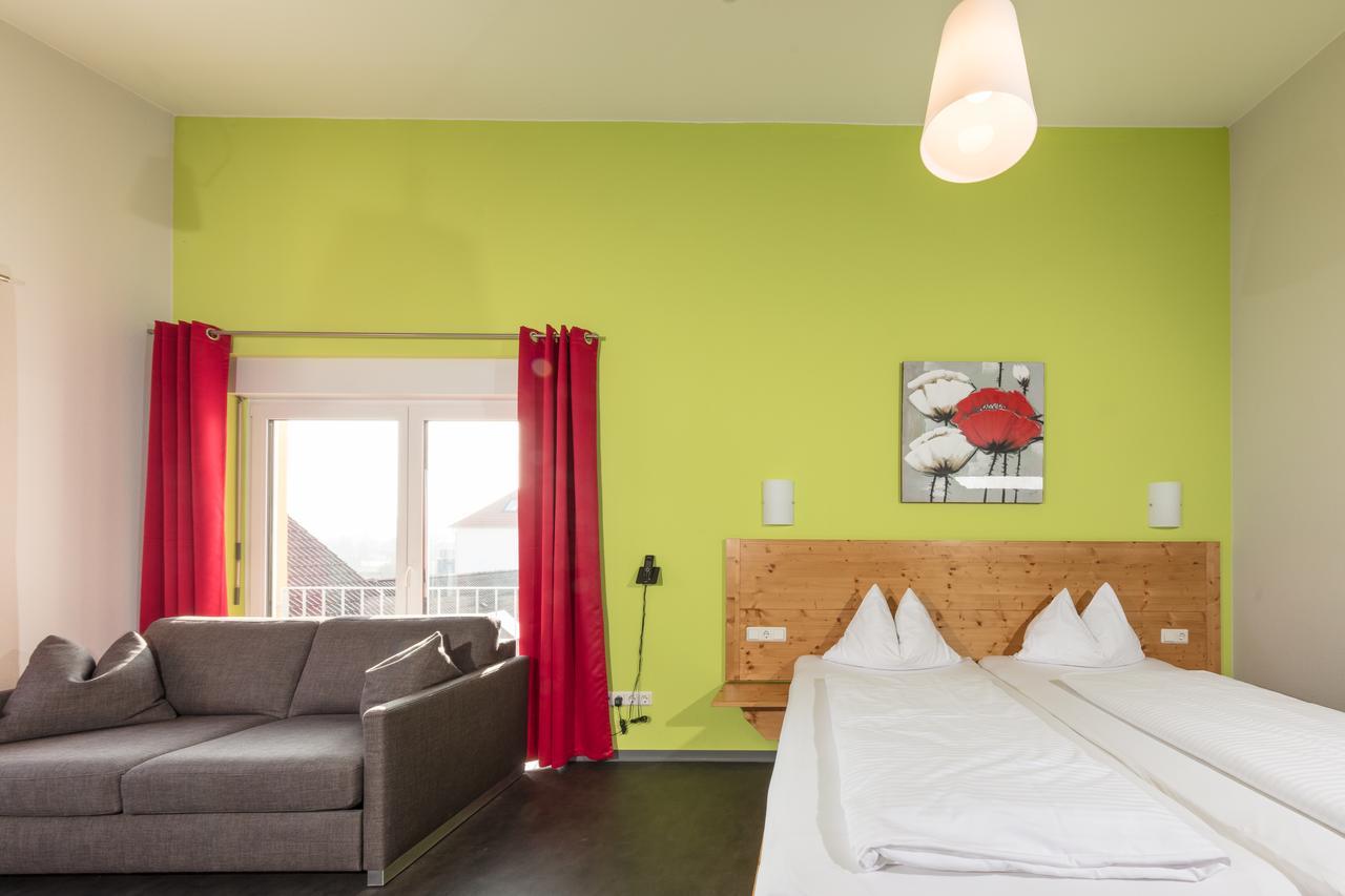 Hotel Demling Randersacker Eksteriør billede