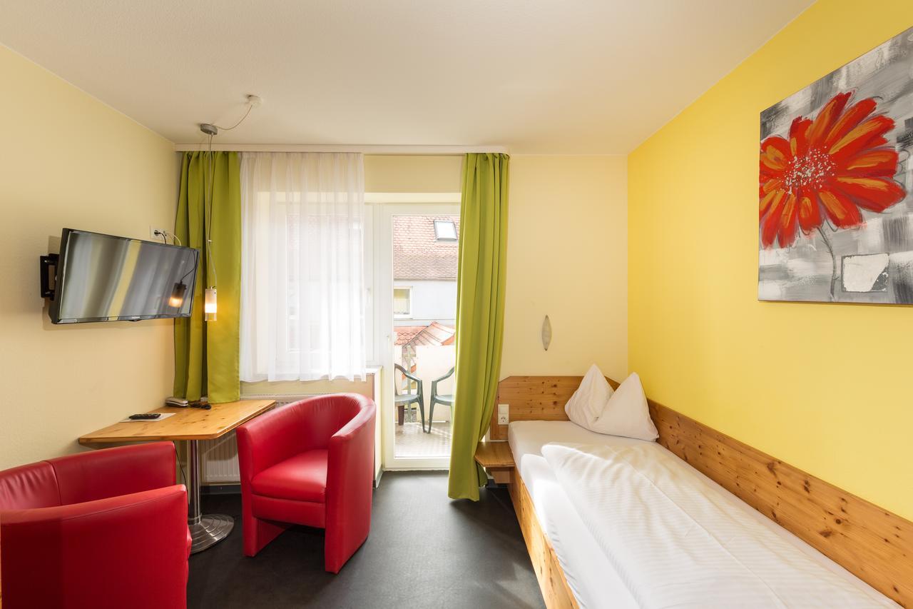 Hotel Demling Randersacker Eksteriør billede